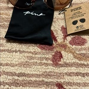 NEW VS PINK AVIATOR SUNGLASSES